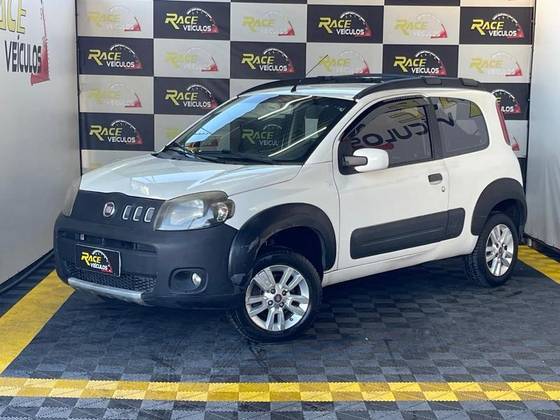 FIAT UNO 1.4 ATTRACTIVE 8V FLEX 2P MANUAL FIAT UNO 1.4 ATTRACTIVE 8V FLEX 2P MANUAL